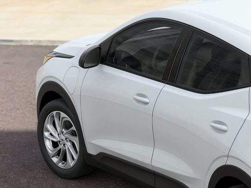 New 2027 Chevrolet Bolt LT FWD image 6