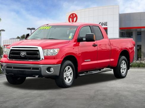 Used 2012 Toyota Tundra 4x4 Double Cab w/ Tow Pkg image 9