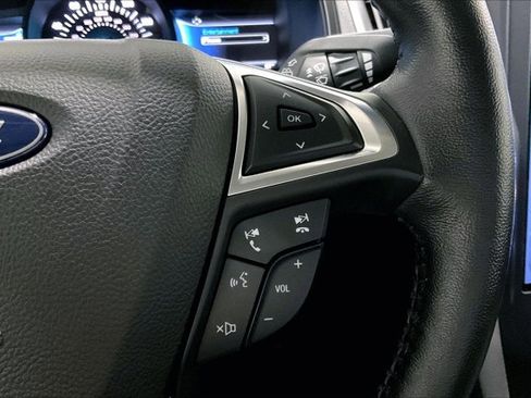 Used 2022 Ford Edge SEL w/ Convenience Package image 19