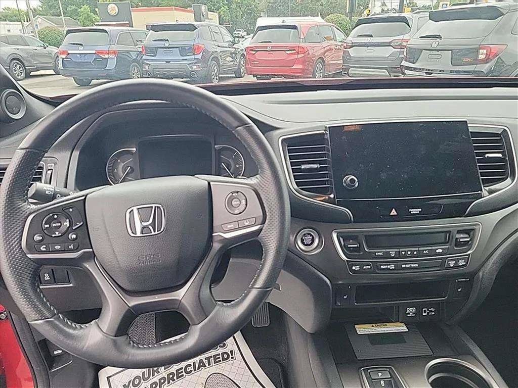 Used 2023 Honda Passport EX-L image 9