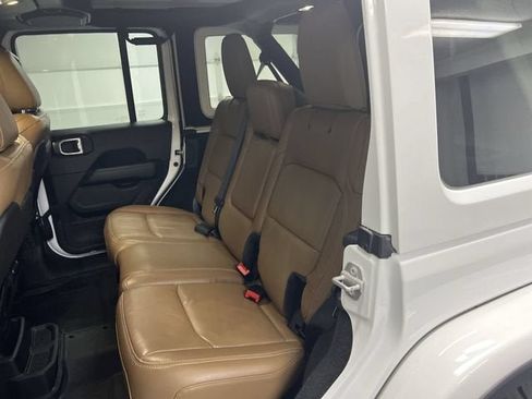 Used 2021 Jeep Wrangler Unlimited Rubicon AWD/4WD image 24