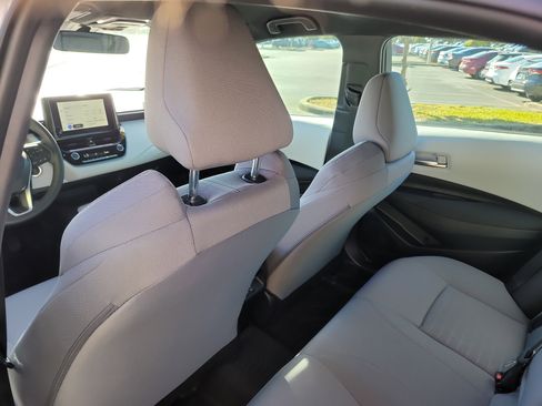 Used 2026 Toyota Corolla SE image 12