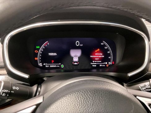 Used 2023 Acura MDX SH-AWD w/ Advance Package image 25