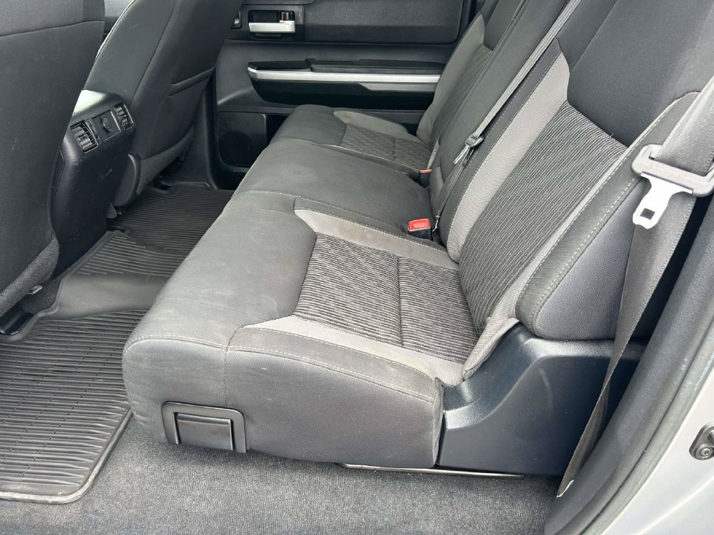 Used 2017 Toyota Tundra SR5 w/ SR5 Upgrade Package AWD/4WD image 16