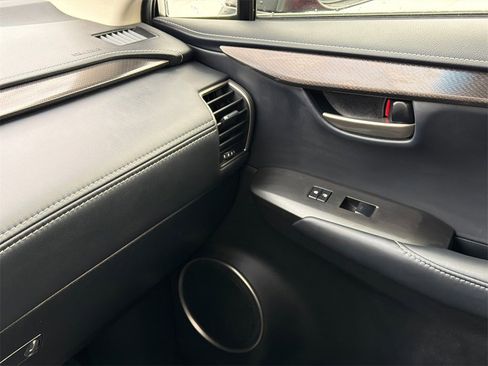 Used 2015 Lexus NX 200t FWD image 34