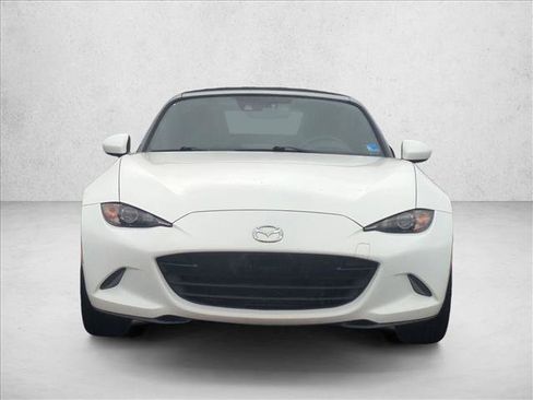 Used 2016 MAZDA MX-5 Miata Grand Touring image 2