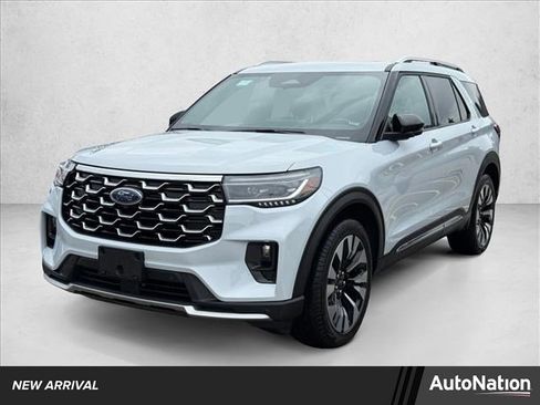 Used 2025 Ford Explorer Platinum w/ LUX Leather Package image 1