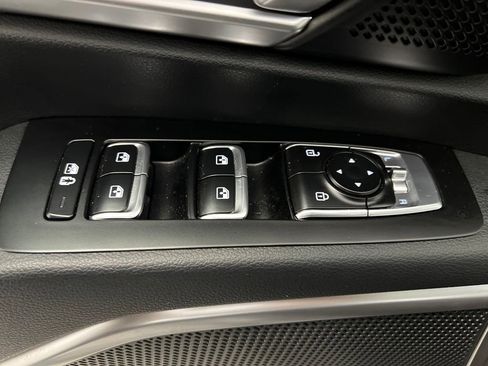 Used 2025 Kia Telluride S image 12