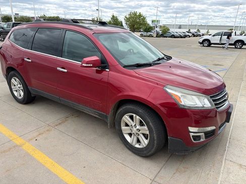 Used 2013 Chevrolet Traverse LT AWD/4WD image 11