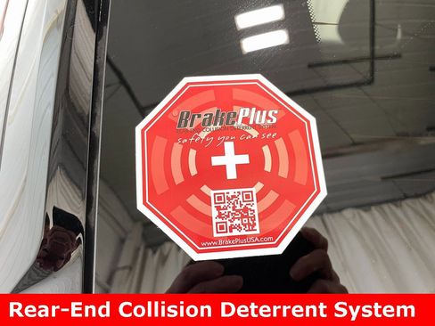 Used 2023 Chevrolet Equinox LT image 11