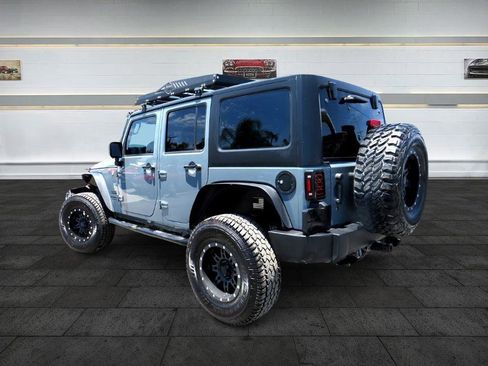 Used 2015 Jeep Wrangler Unlimited Sport w/ Connectivity Group image 6