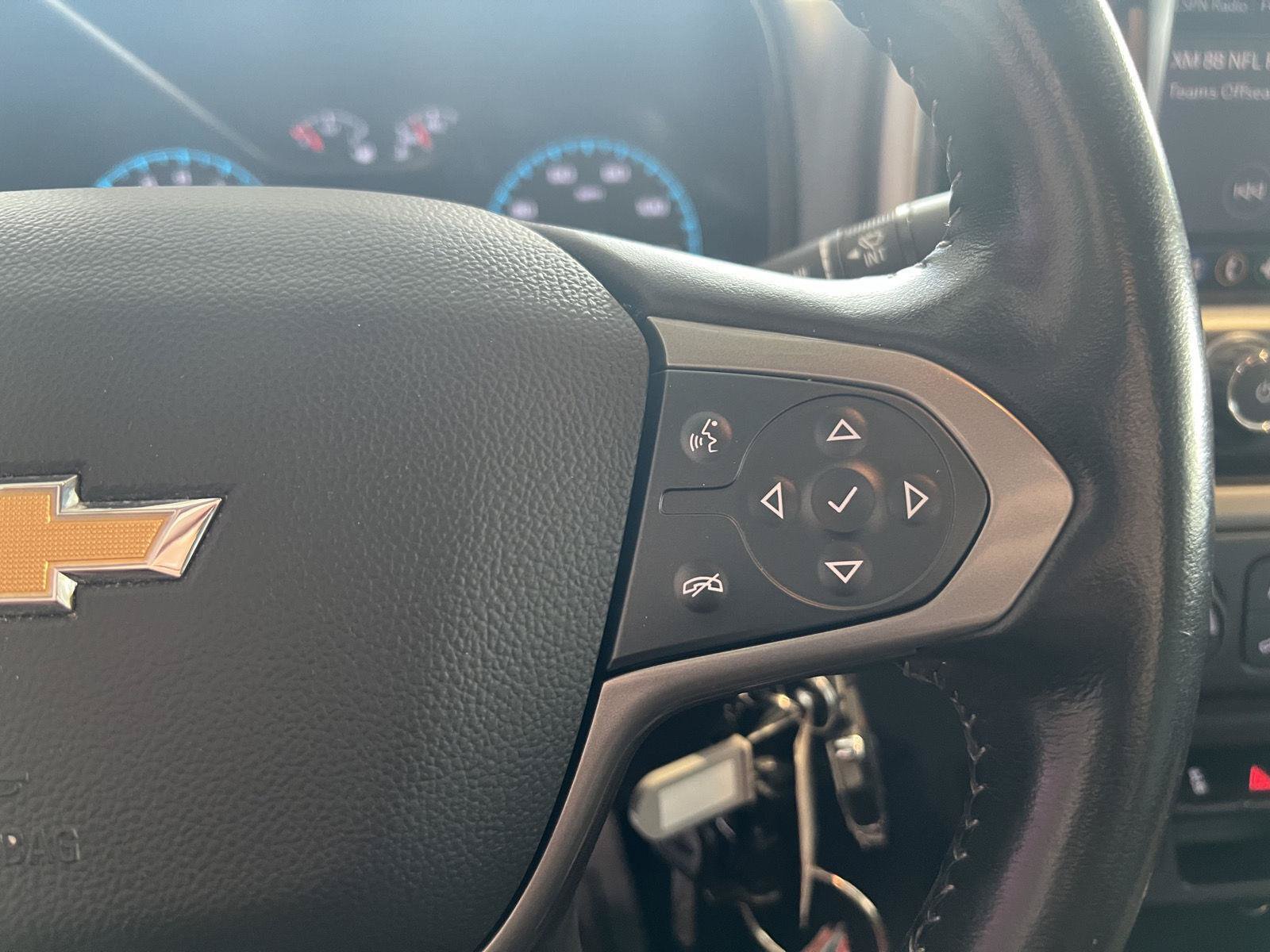 Used 2022 Chevrolet Colorado Z71 AWD/4WD image 19