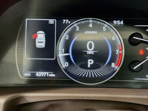 Used 2019 Lexus ES 350 Ultra Luxury w/ Accessory Package 2 FWD image 12