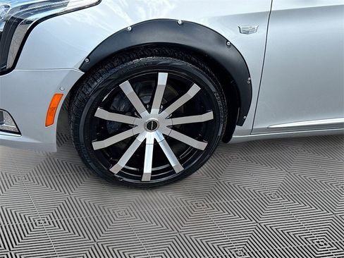 Used 2019 Cadillac XTS Luxury image 36