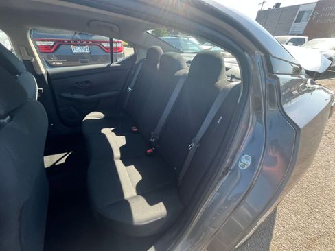 Used 2025 Nissan Sentra S FWD image 35