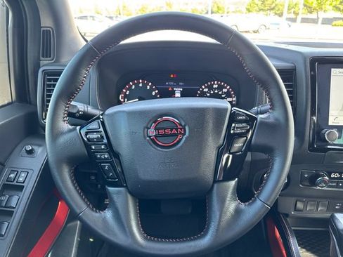 Used 2023 Nissan Frontier PRO-4X w/ Tow Package AWD/4WD image 13