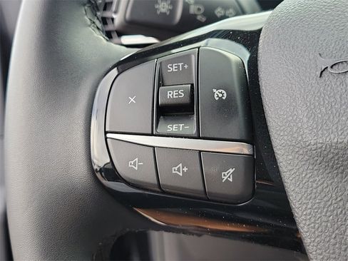 Used 2022 Ford Escape SEL image 24