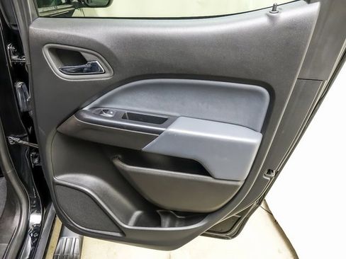 Used 2022 Chevrolet Colorado Z71 image 22