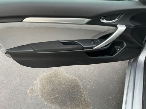 Used 2016 Honda Civic EX-T image 9