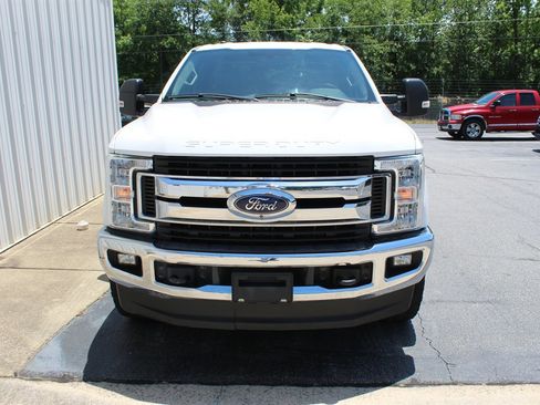 Used 2019 Ford F250 XLT w/ XLT Value Package AWD/4WD image 11