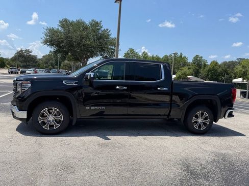 Used 2025 GMC Sierra 1500 SLT RWD image 6