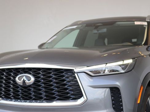 Certified 2025 INFINITI QX60 Sensory w/ Vision Package image 11