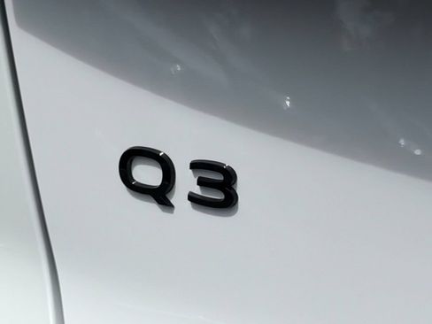 New 2026 Audi Q3 quattro 2.0T AWD/4WD image 25