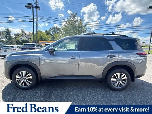 New 2026 Nissan Pathfinder SL AWD/4WD image 5