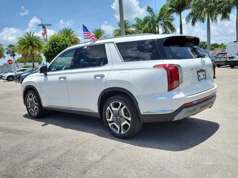 Used 2024 Hyundai Palisade Limited FWD image 7