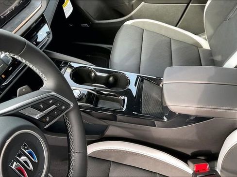 New 2026 Buick Envision Sport Touring AWD/4WD image 9