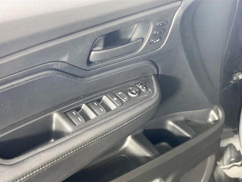 Used 2023 Honda Odyssey EX-L image 17