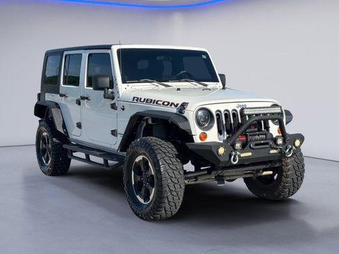 Used 2007 Jeep Wrangler Unlimited Rubicon w/ Dual Top Group AWD/4WD image 4