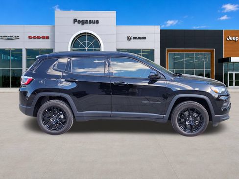 New 2026 Jeep Compass Latitude AWD/4WD image 7