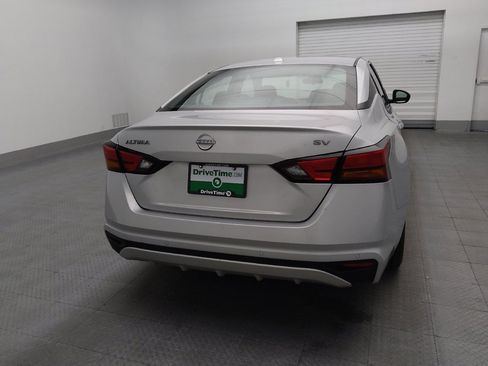 Used 2023 Nissan Altima 2.5 SV image 7