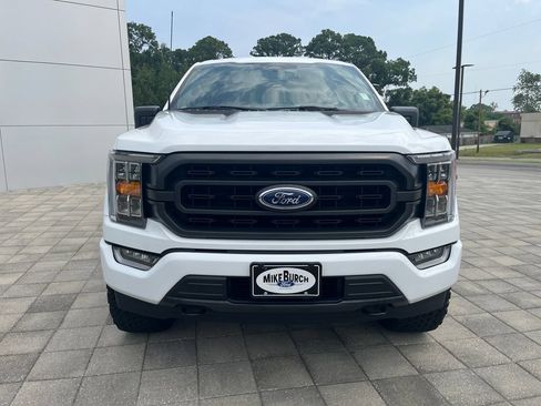 Used 2022 Ford F150 XLT w/ Equipment Group 302A High AWD/4WD image 9