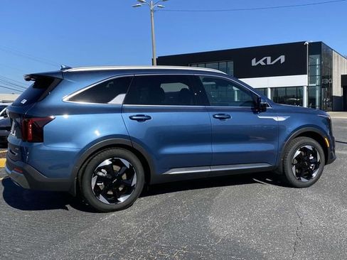 New 2025 Kia Sorento SX Prestige AWD/4WD image 2