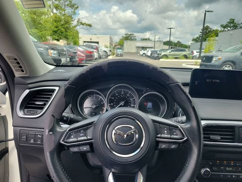 Used 2021 MAZDA CX-9 Touring w/ Touring Premium Package FWD image 18