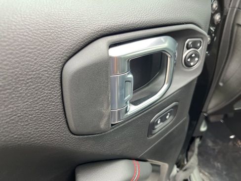 New 2026 Jeep Wrangler Unlimited Rubicon image 29