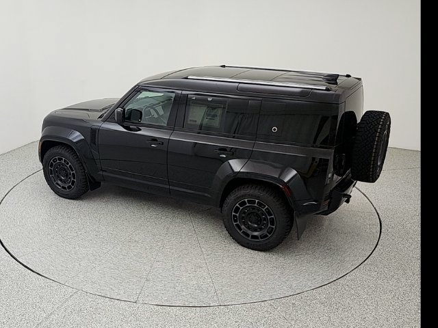 New 2026 Land Rover Defender 110 OCTA AWD/4WD image 35