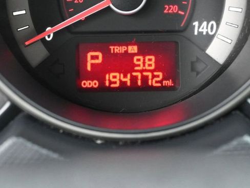 Used 2010 Kia Forte EX image 18