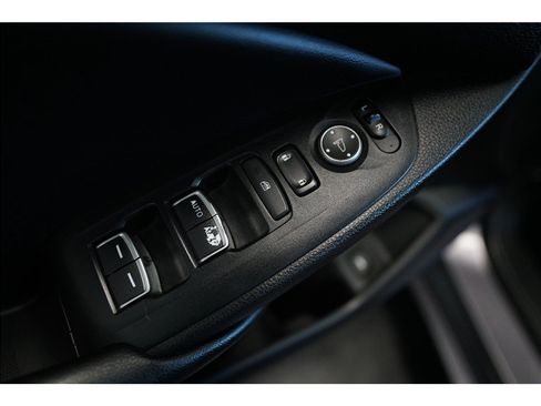 Used 2018 Honda Accord Sport image 16