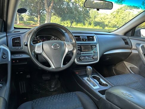 Used 2017 Nissan Altima 2.5 SV FWD image 13