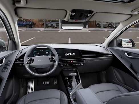 New 2026 Kia Niro FWD image 15