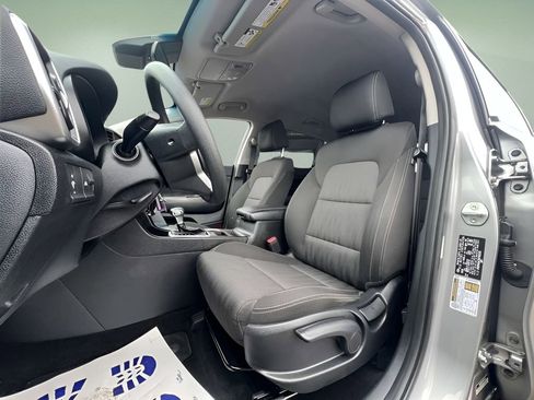 Used 2021 Kia Sportage LX image 10