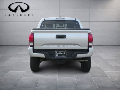 Used 2023 Toyota Tacoma SR AWD/4WD image 6