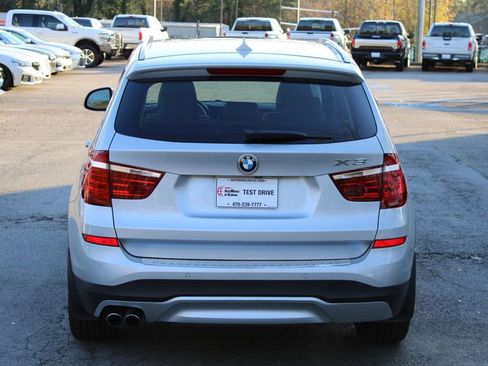 Used 2017 BMW X3 sDrive28i image 6
