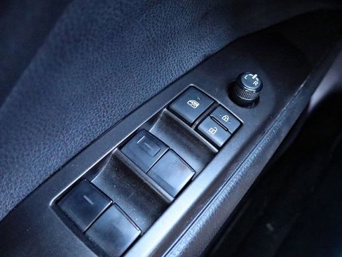 Used 2024 Toyota Camry SE image 21