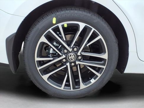 New 2026 Toyota Camry XLE w/ Premium Plus Package image 6