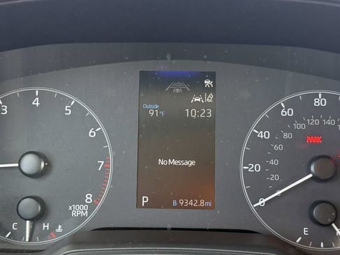 Used 2024 Toyota Corolla LE FWD image 19