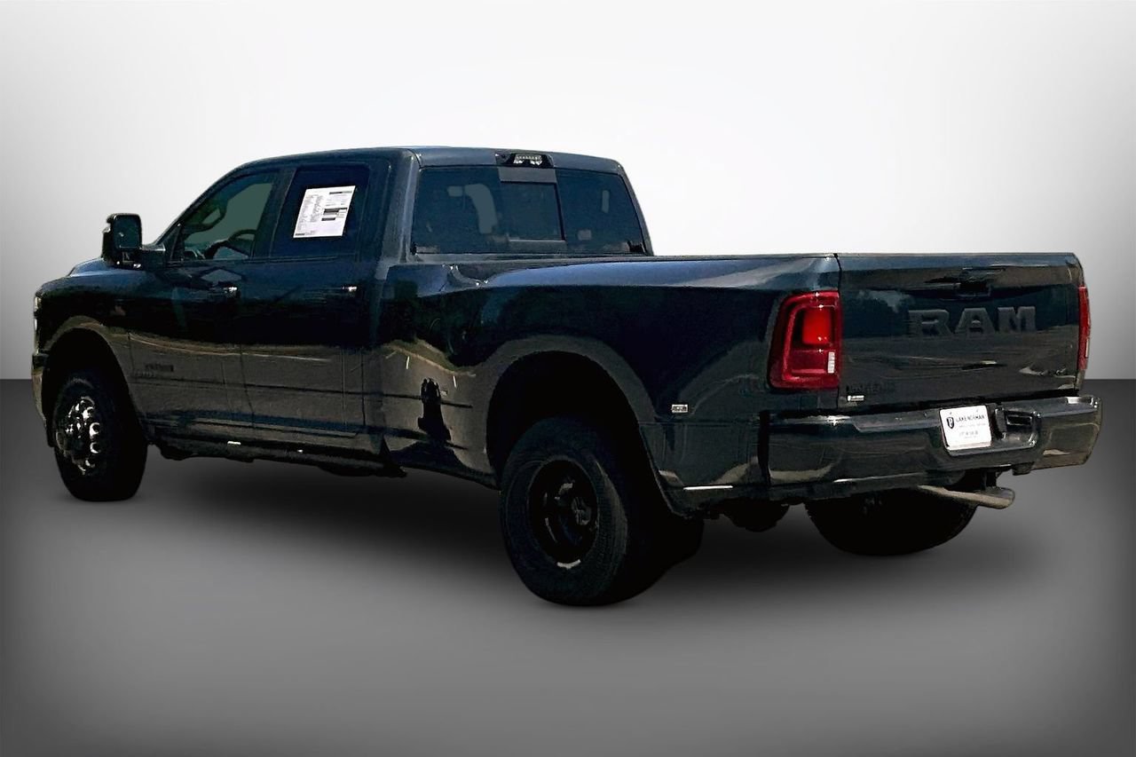 New 2026 RAM 3500 Laramie AWD/4WD image 6